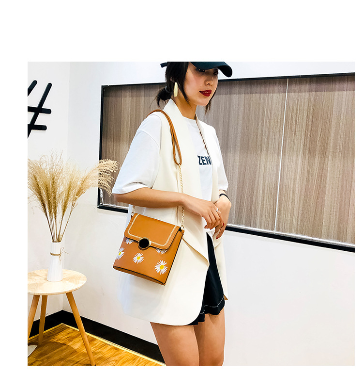 Factory Exclusive Supply New Korean Style Fashion Bucket Bag Internet Celebrity Women's Bag Fresh Sweet Shoulder Messenger Bag Wholesale Custom