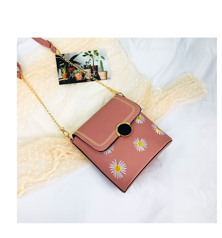 Factory Exclusive Supply New Korean Style Fashion Bucket Bag Internet Celebrity Women's Bag Fresh Sweet Shoulder Messenger Bag Wholesale Custom