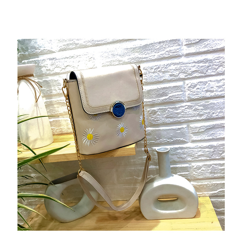 Factory Exclusive Supply New Korean Style Fashion Bucket Bag Internet Celebrity Women's Bag Fresh Sweet Shoulder Messenger Bag Wholesale Custom