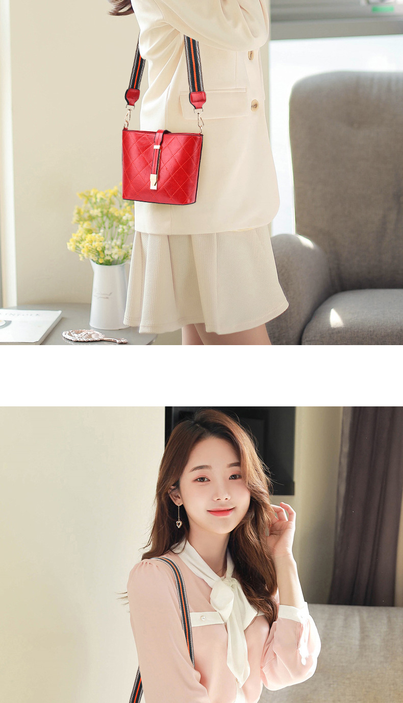 New small Bag woman 2020 cross-body bucket Bag Spring/ Summer New fashion women Bag