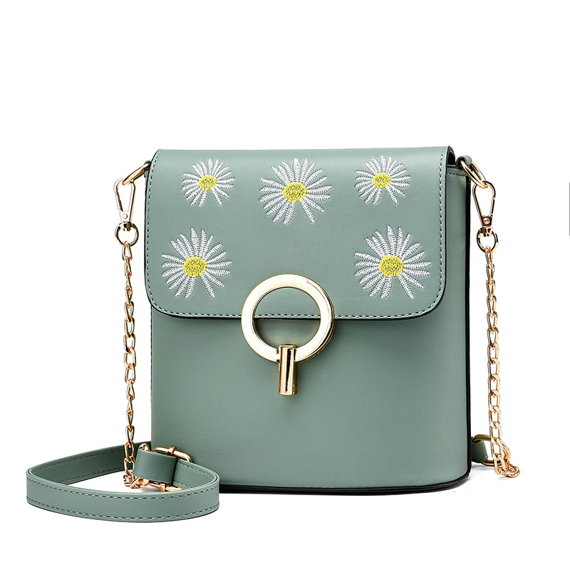Simple little Daisy fresh and sweet student bag lady shoulder bag woman cross-body bucket bag vendor bag supply