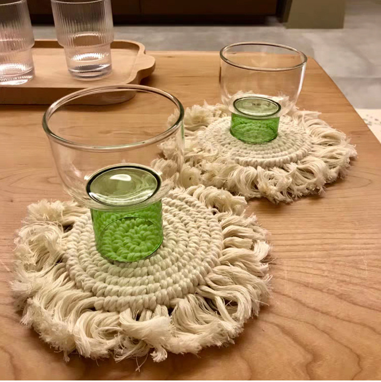 Hand-woven coasters Round tassel coasters table MATS Western food MATS heat insulation MATS creative cotton cord MATS