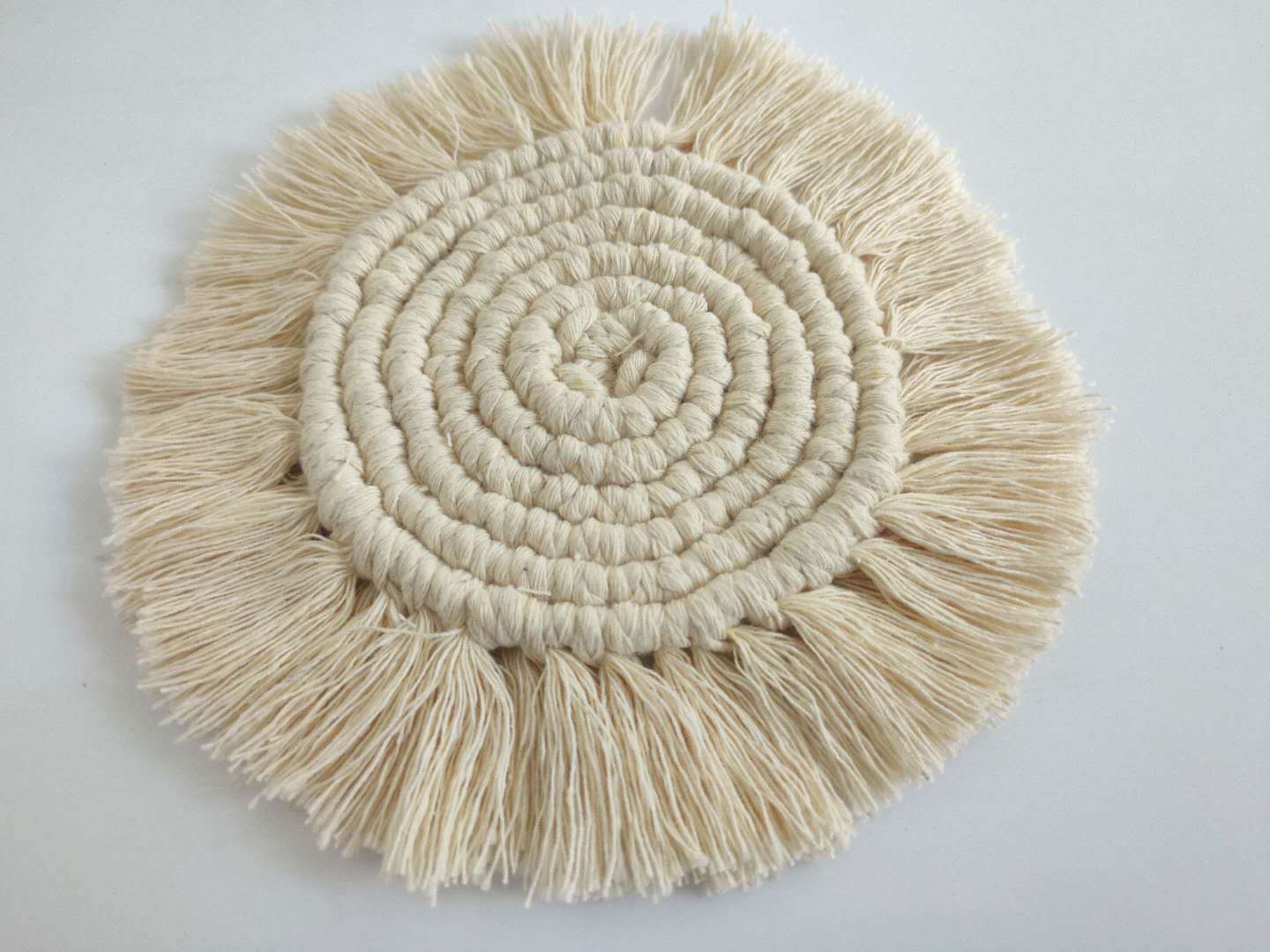 Ins Solanum hand-woven cotton cord meal MATS heat insulation bowl MATS coffee coasters floor stands supply