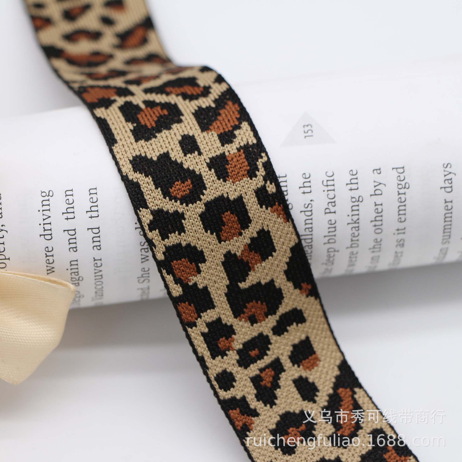 Manufacturers sell 4CM spot fashion leopard print imitation nylon high elastic webbing pants side band hair decoration DIY handmade materials