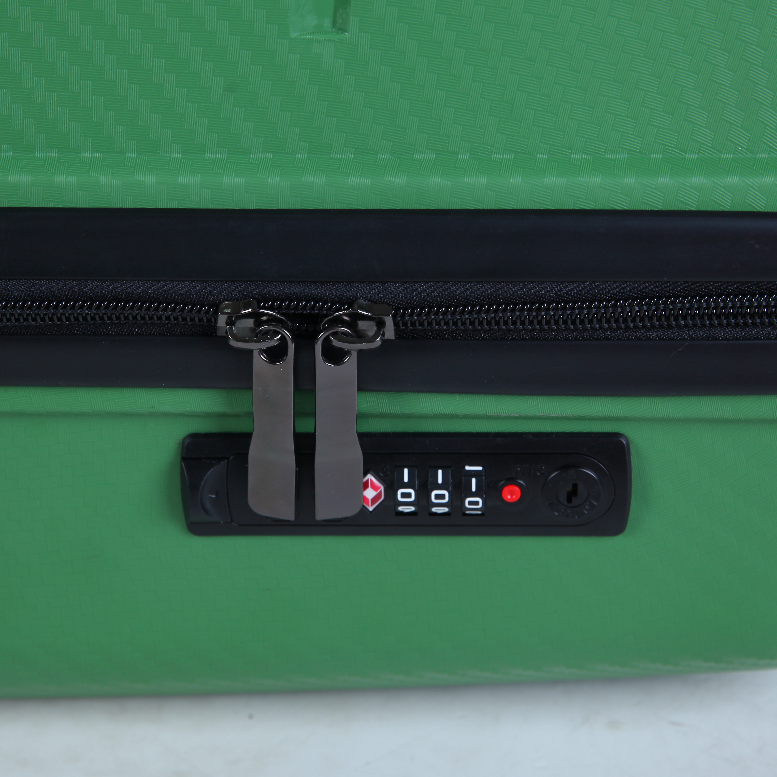 Pp Material Fashion Luggage Suitcase High-End Factory Direct Sales Pp Material Fashion Luggage Suitcase High-End Factory Direct Sales