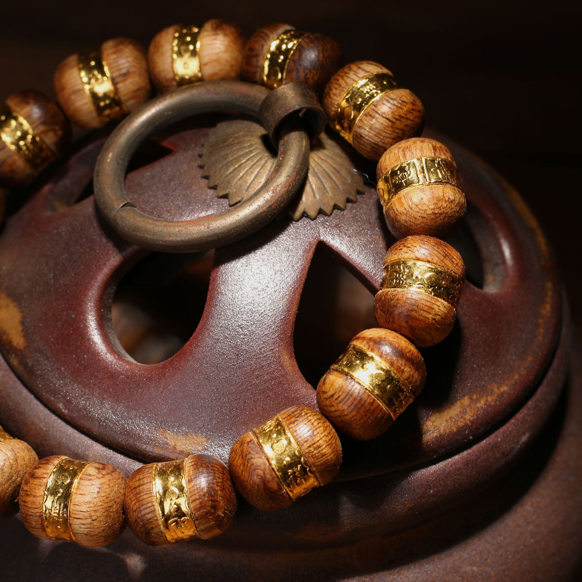 Buddha Beads Bracelet Agarwood Foot Golden Balls Lucky as Right as Rain Cambodia Eaglewood Gold Inlaid Bracelet Crafts Crafts