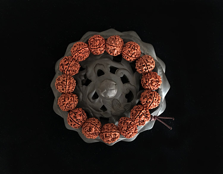 Hanging Ornament Rudraksha Car Decoration Beads Eighteen Prayer Beads HighEnd Creative Lucky Safe Trip Bracelet Whole