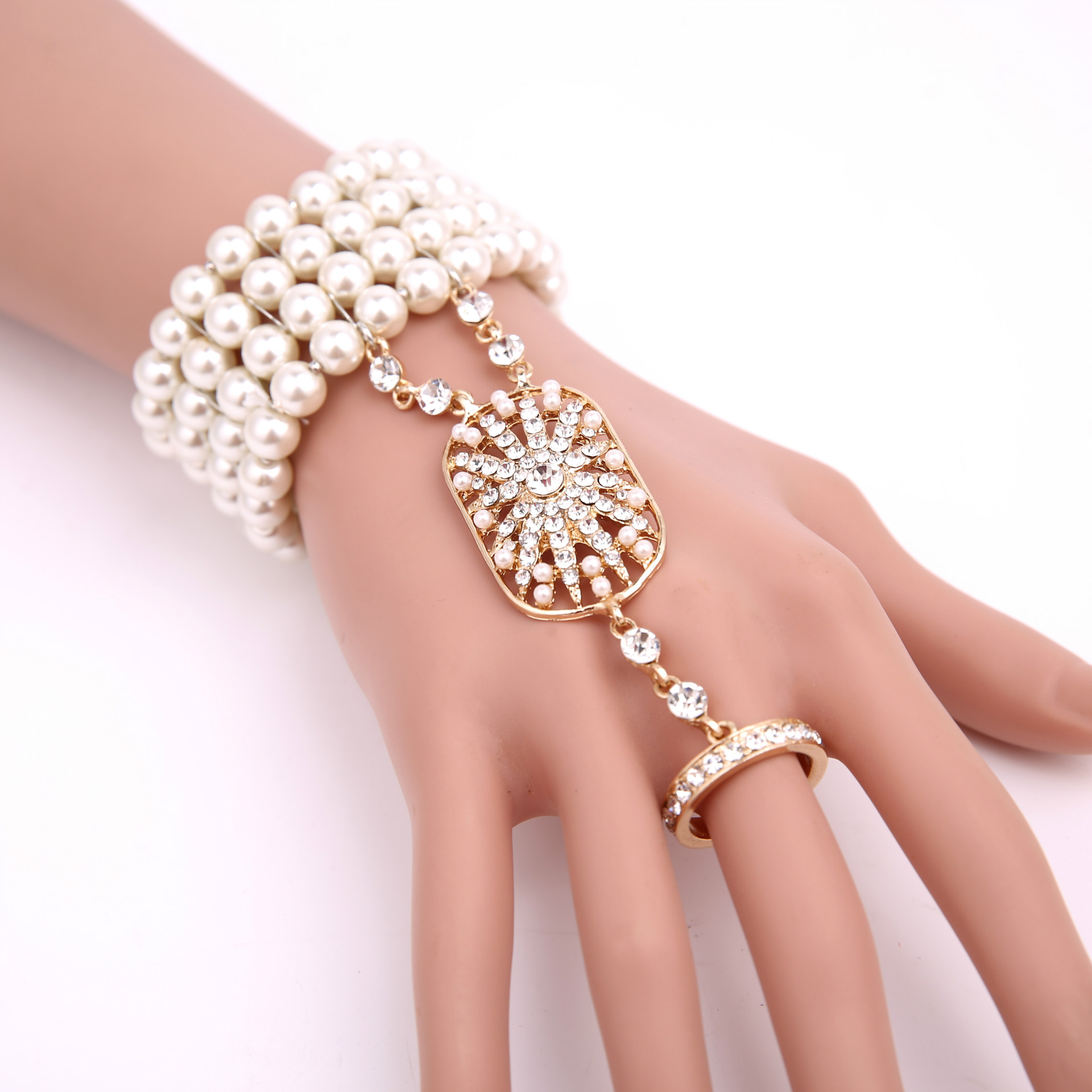 Great Gatsby Same Bracelet Ornament Ring Integrated Chain Yiwu Small Commodity Accessories Wholesale Great Gatsby Same Bracelet Ornament Ring Integrated Chain Yiwu Small Commodity Accessories Wholesale