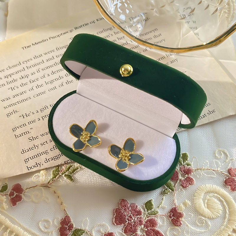Earrings Box Gift Bag Demagnetizing Stone Greeting Card 10 Grid Earrings Plastic Box Silver Polishing Cloth Bracelet Box Necklace Box Paper Box