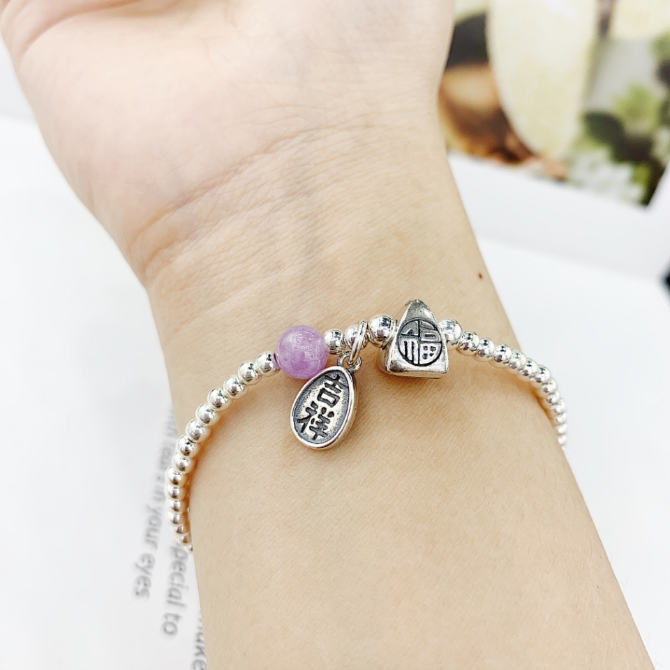 Strawberry Crystal silver bracelet, simple and elegant fashion, quality assurance, welcome to shop