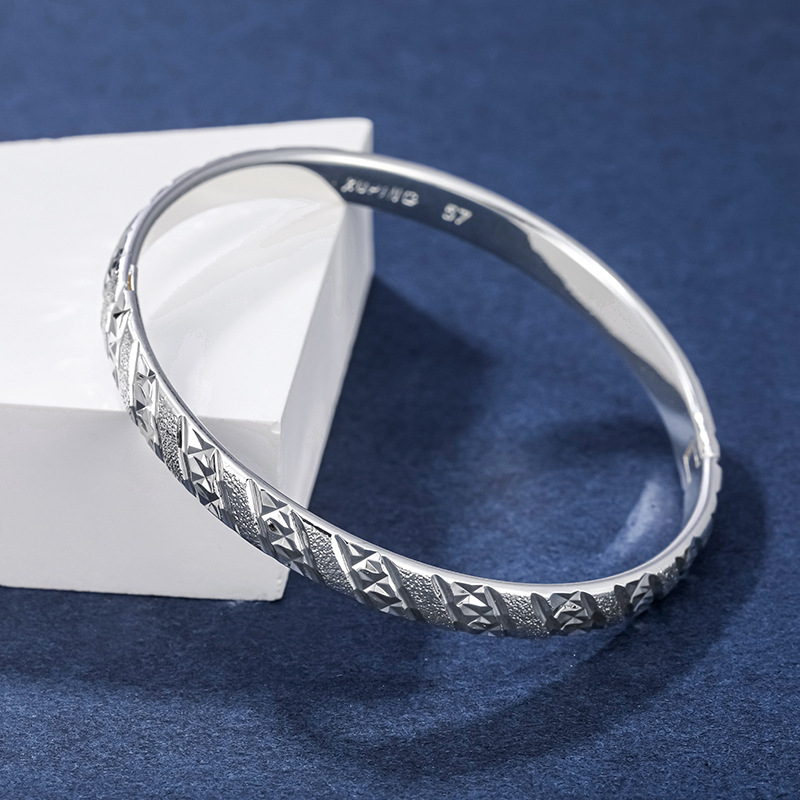 Xuping Jewelry Push-Pull Glossy Dragon and Phoenix Bracelet Female Cooperized Silver Bracelet High Sense Mother&#039;s Day Gift to Give Mom