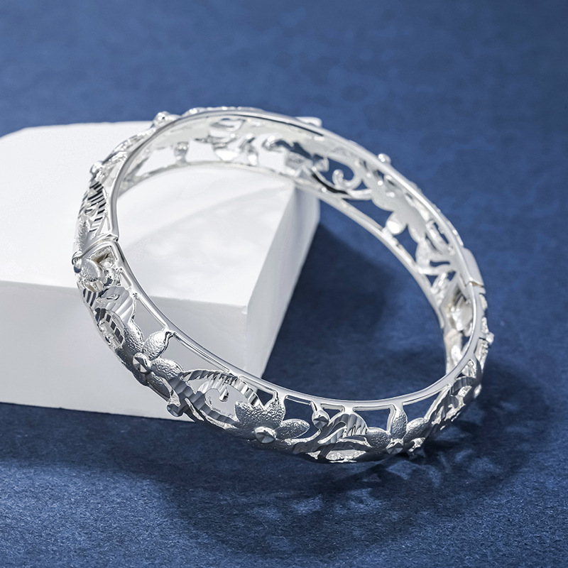 Xuping Jewelry Push-Pull Glossy Dragon and Phoenix Bracelet Female Cooperized Silver Bracelet High Sense Mother&#039;s Day Gift to Give Mom