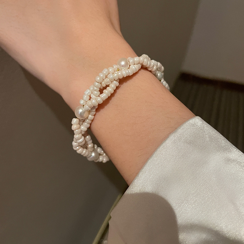 925 Silver Needle Multi-Layer Pearl Beads Bracelet Necklace Ear Stud Korean Design Geometric Simple Hand Jewelry Necklace Earrings for Women 925 Silver Needle Multi-Layer Pearl Beads Bracelet Necklace Ear Stud Korean Design Geometric Simple Hand Jewelry Necklace Earrings for Women