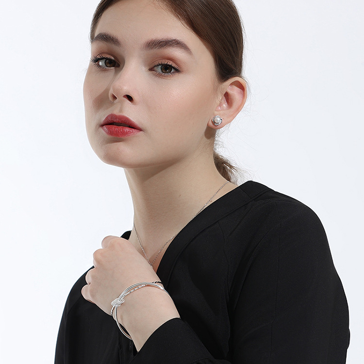 Meet Sansheng Sanshi Silver Bracelet S999 Foot Silver Network Red Live Broadcast Generation Sterling Silver Bracelet Women's Valentine's Day Gift
