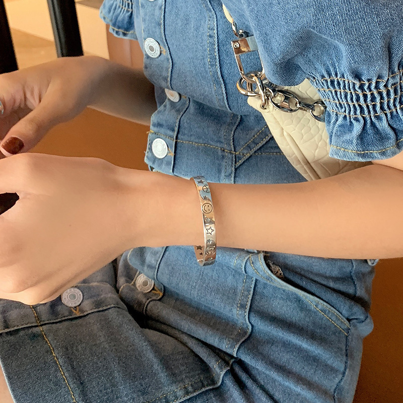 Retro Heart Tassel Bracelet for Women Ins Special-Interest Design Exquisite Cold Style 925 Sterling Silver Light Luxury High-Grade Ornament