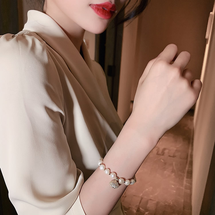 Real Gold Electroplated Opal Bracelet Korean Fashion All-Match Shell Pearl Bracelet Trendy Women's Adjustable Bracelet Real Gold Electroplated Opal Bracelet Korean Fashion All-Match Shell Pearl Bracelet Trendy Women's Adjustable Bracelet