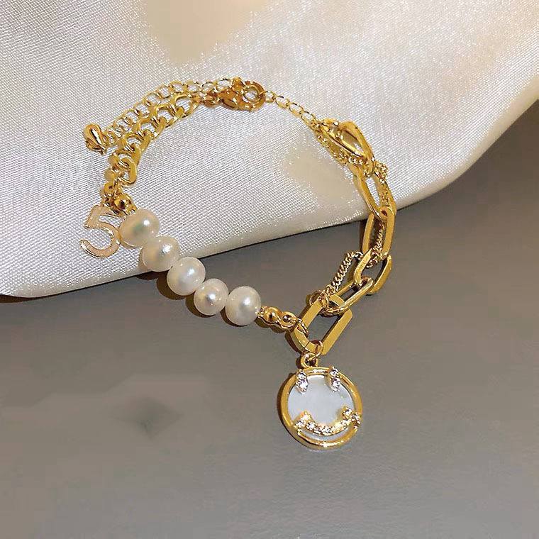 Smiley Baroque Natural Pearl Bracelet Special-Interest Design High Sense New Girlfriends Girls Bracelet Ornament Wholesale Smiley Baroque Natural Pearl Bracelet Special-Interest Design High Sense New Girlfriends Girls Bracelet Ornament Wholesale