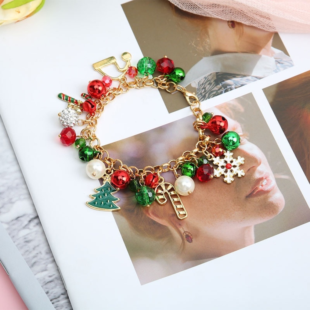 Europe and America Cross Border Christmas Bracelet Hanging Pearl Bell Rhinestone Ball Crystal Beads Snowflake Polite Tree Alloy Gift Bracelet Europe and America Cross Border Christmas Bracelet Hanging Pearl Bell Rhinestone Ball Crystal Beads Snowflake Polite Tree Alloy Gift Bracelet