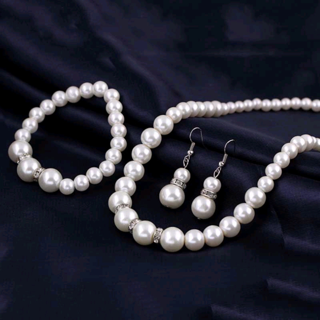 Pearl Necklace Earring Bracelet Set Three-Piece Set Europe And America Cross Border Personality Pearl Clavicle Necklace Ornament Set