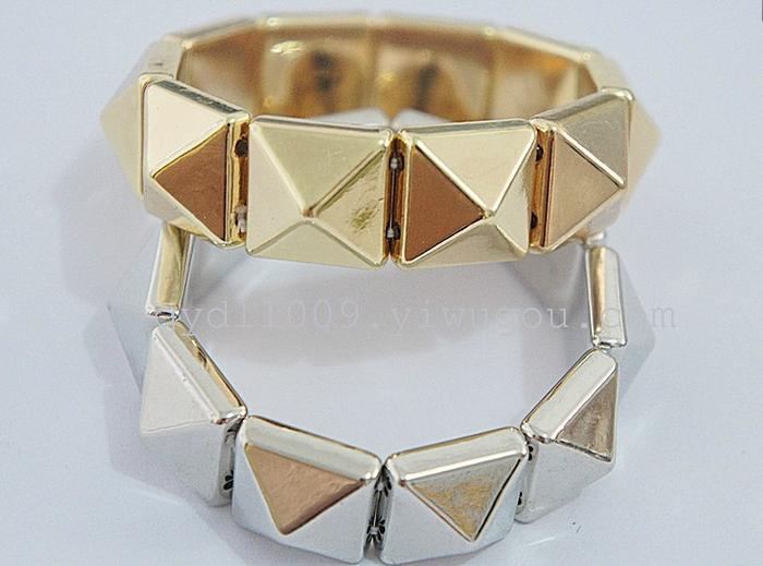 Punk style fluorescent colored rivets elastic bracelet, yellow Punk style fluorescent colored rivets elastic bracelet, yellow