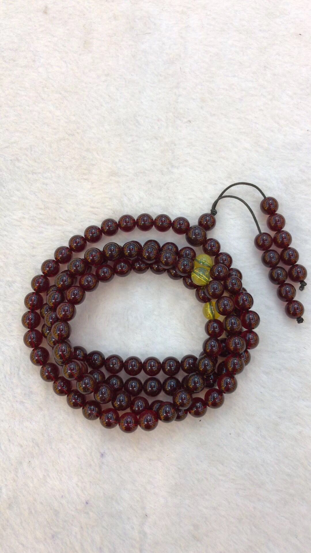 Hot style amber beeswax 8MM108 beads bracelet female chicken oil yellow second generation blood Po jin Po blue Po hand