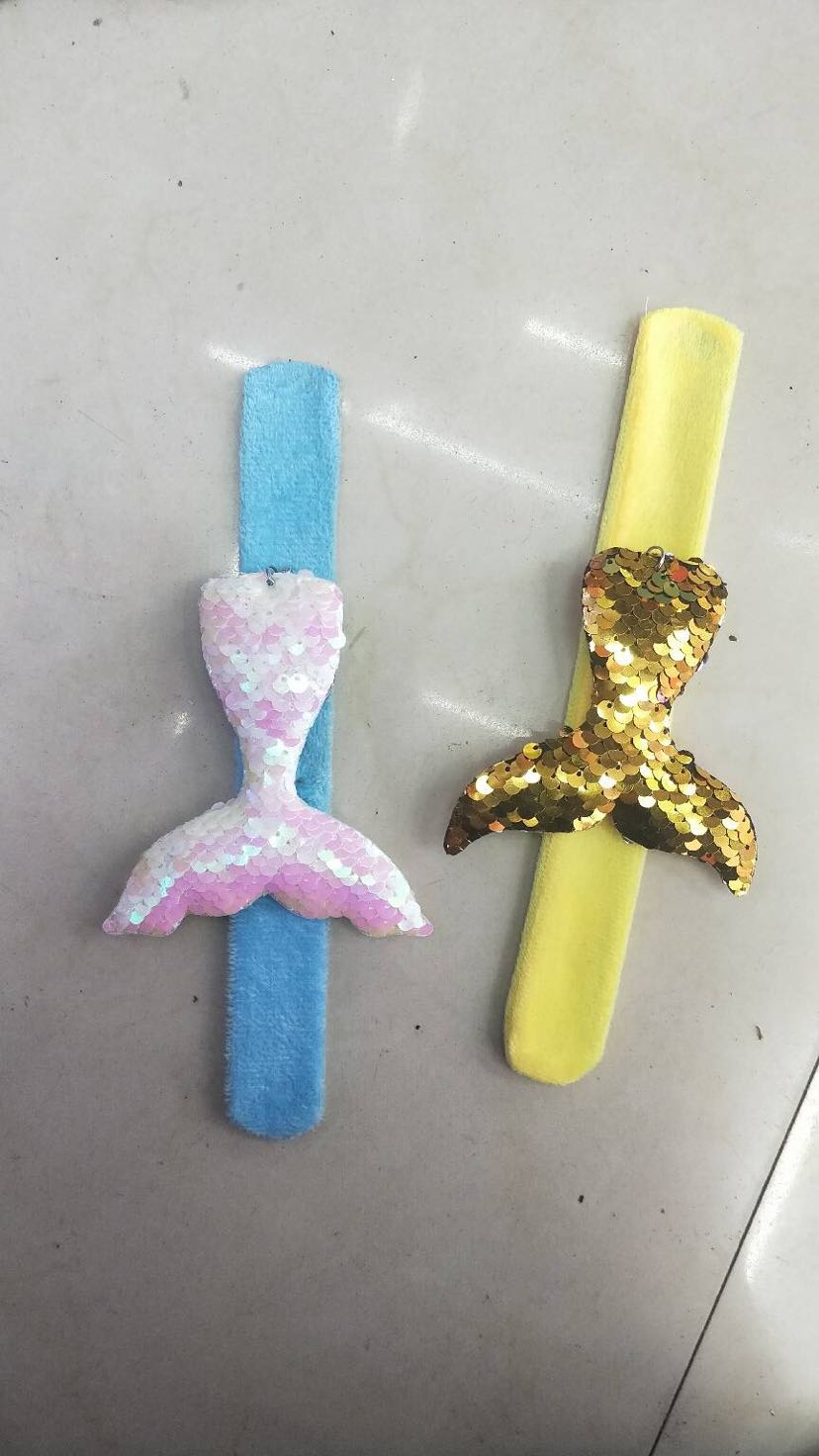 Patting ring plush Patting ring purse children 's animal Patting ring zero wallet Patting ring bracelet children' s wrist watch Patting ring plush Patting ring purse children 's animal Patting ring zero wallet Patting ring bracelet children' s wrist watch