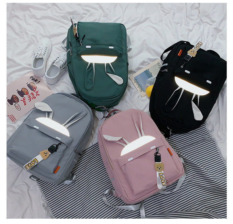 2020 New Backpack Women Korean Style Cute Student Casual Reflective Backpack Large Capacity Versatile Campus Schoolbag Women