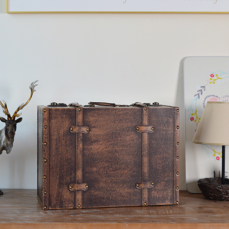 New Arrival Three-Piece Solid Wood Vintage Suitcase Photo Prop Decorations Boxes Clothing Store Decoration Box Customization
