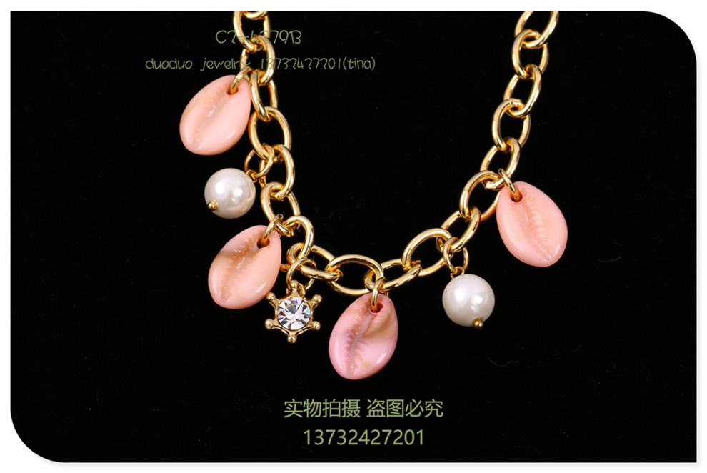 A Lot of Ornament Natural Stone Bracelet Simple Wild Alloy Thick Straps Bracelet Girls Fashion Ornament A Lot of Ornament Natural Stone Bracelet Simple Wild Alloy Thick Straps Bracelet Girls Fashion Ornament
