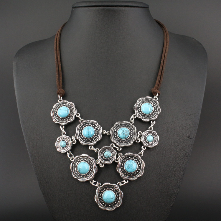 New style antique silver alloy necklace fashion flower necklace loose stone necklace short accessories wholesale