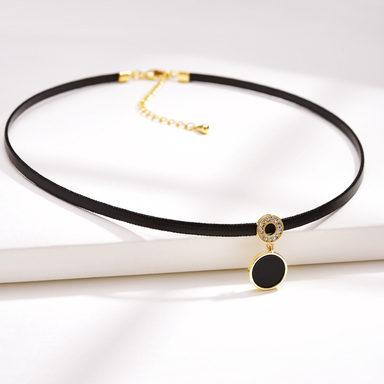 Korean Style Choker Neck Necklace Female Clavicle Chain Short Neckband Black Dark Series Internet Celebrity Decorative Necklace Tide