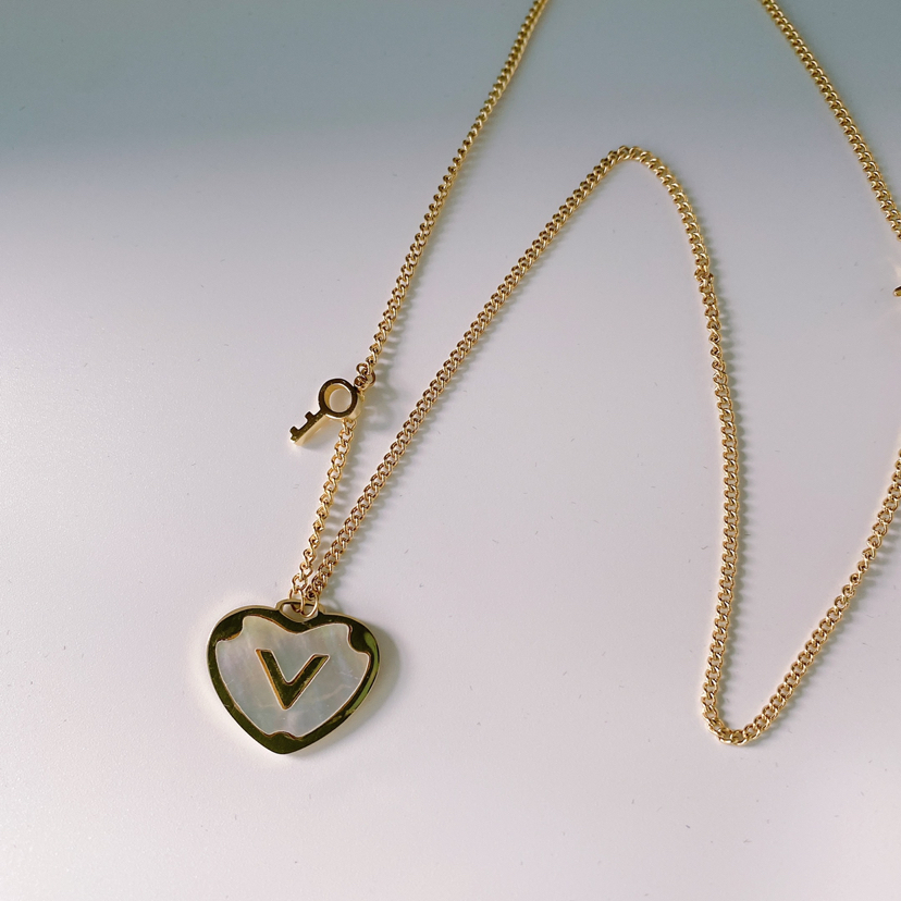 New K Gold Necklace Heart Shell Inlaid Titanium Steel Choker Key Love Series All-Match Fashion Trendy Women