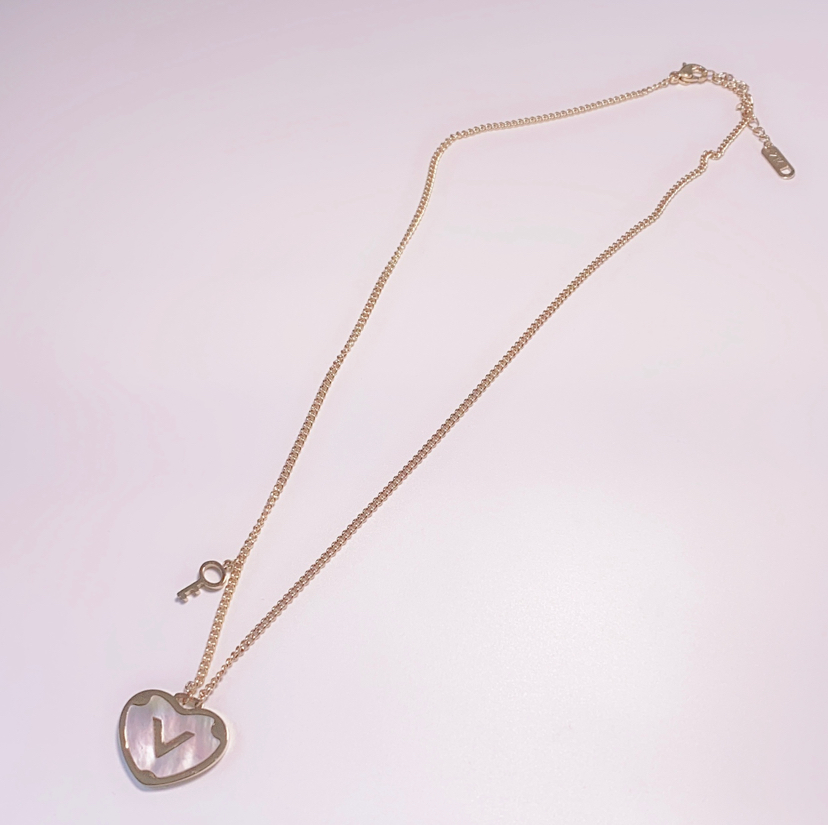 New K Gold Necklace Heart Shell Inlaid Titanium Steel Choker Key Love Series All-Match Fashion Trendy Women