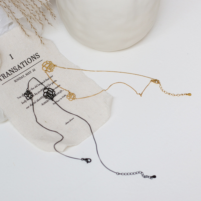Homemade Black Cut-out Elegant Camellia Necklace Choker Necklace Clavicle Chain Titanium Steel Plated Black Gold 14K Hair Generation Homemade Black Cut-out Elegant Camellia Necklace Choker Necklace Clavicle Chain Titanium Steel Plated Black Gold 14K Hair Generation