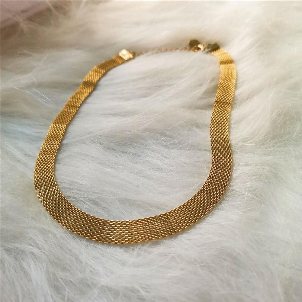 European and American Simple Hollow Wide Metal Necklace Female Choker Necklace Clavicle Chain Ins Tide Titanium Steel Necklace Collar