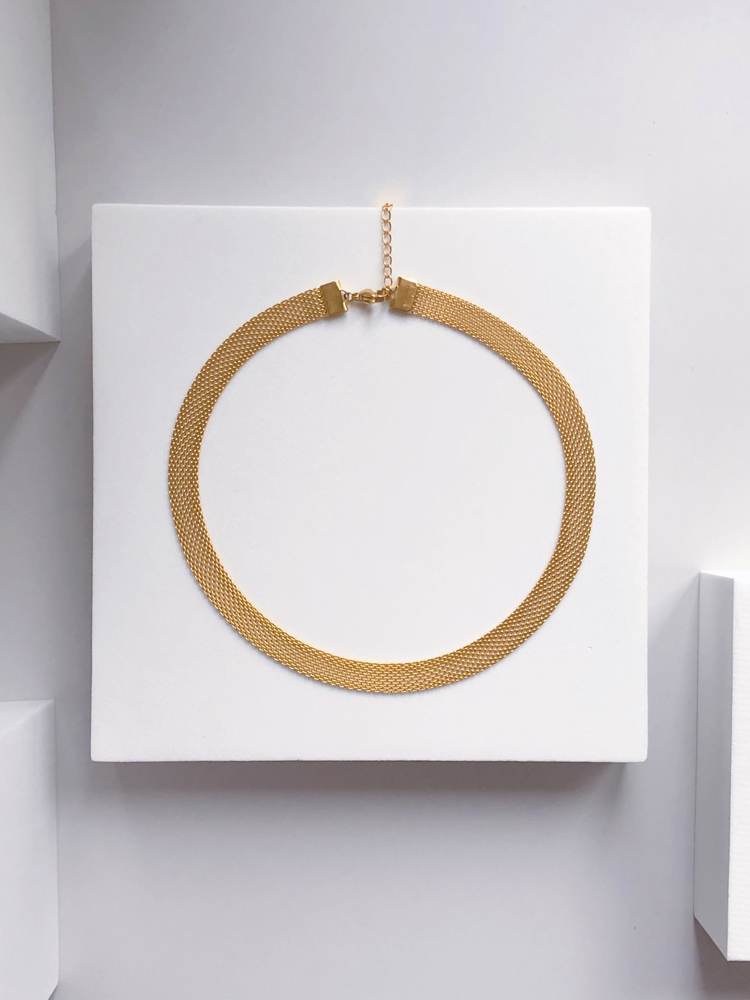 European and American Simple Hollow Wide Metal Necklace Female Choker Necklace Clavicle Chain Ins Tide Titanium Steel Necklace Collar European and American Simple Hollow Wide Metal Necklace Female Choker Necklace Clavicle Chain Ins Tide Titanium Steel Necklace Collar