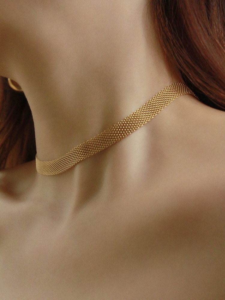 European and American Simple Hollow Wide Metal Necklace Female Choker Necklace Clavicle Chain Ins Tide Titanium Steel Necklace Collar European and American Simple Hollow Wide Metal Necklace Female Choker Necklace Clavicle Chain Ins Tide Titanium Steel Necklace Collar