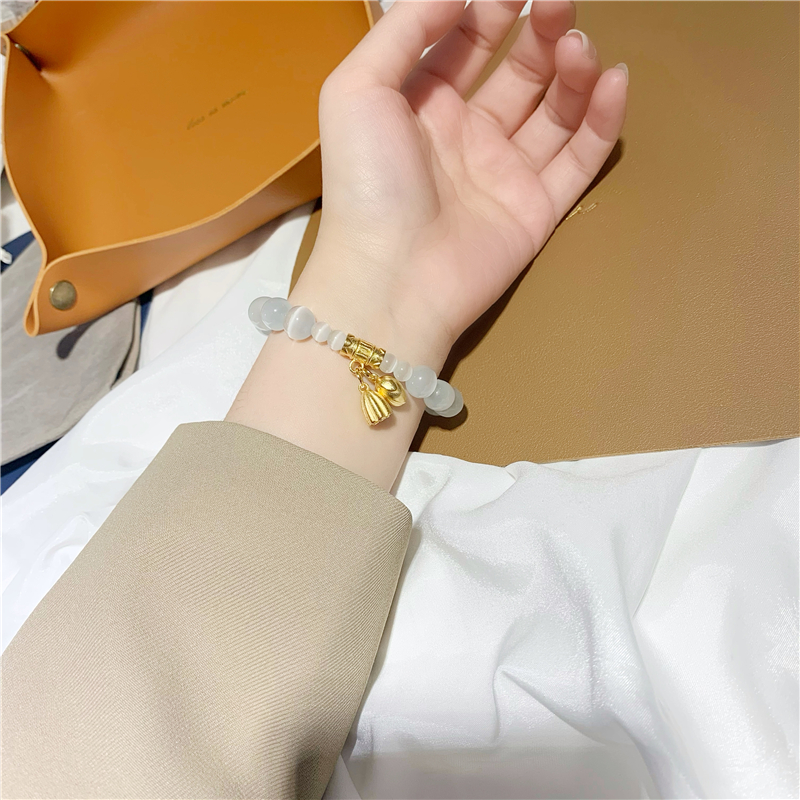 Vietnam Placer Gold Lotus Seedpod Lotus Seed Moonstone Liangshihuan Bracelet Female Temperament Opal Beaded Elastic Bracelet Vietnam Placer Gold Lotus Seedpod Lotus Seed Moonstone Liangshihuan Bracelet Female Temperament Opal Beaded Elastic Bracelet