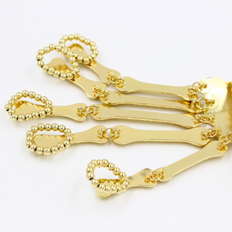 E0019 European and American Fashion Exaggerated Metal Bone Skull Bracelet Ghost Claw Finger Bracelet Halloween Ornaments E0019 European and American Fashion Exaggerated Metal Bone Skull Bracelet Ghost Claw Finger Bracelet Halloween Ornaments