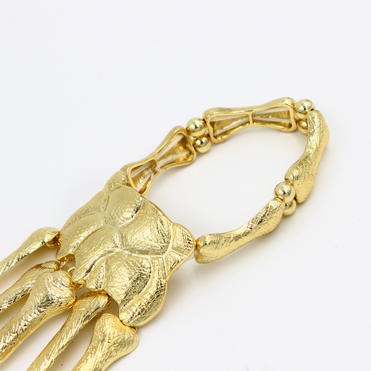 E0019 European and American Fashion Exaggerated Metal Bone Skull Bracelet Ghost Claw Finger Bracelet Halloween Ornaments E0019 European and American Fashion Exaggerated Metal Bone Skull Bracelet Ghost Claw Finger Bracelet Halloween Ornaments