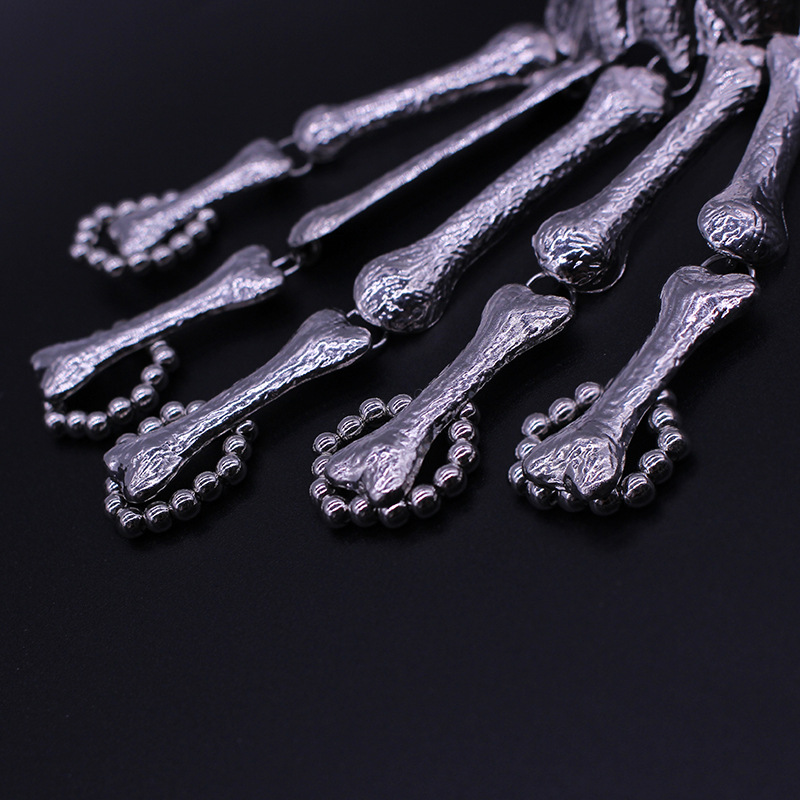 Halloween Ornaments Bracelet European and American Punk Exaggerated Skull Finger Bone Joint Finger Bracelet Women&#039;s Jewelry