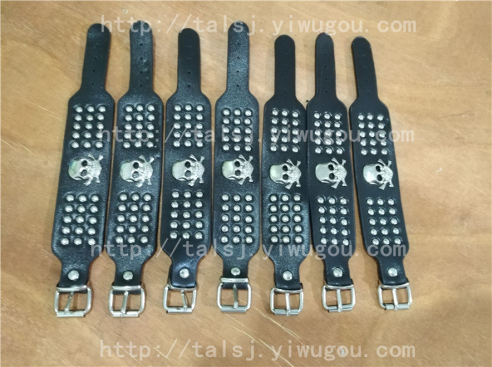 Metal rivets skull bracelet metal punk wind leather wristbands Metal rivets skull bracelet metal punk wind leather wristbands
