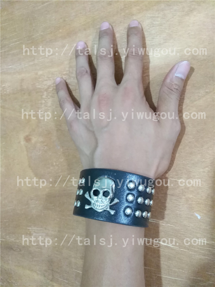 Metal rivets skull bracelet metal punk wind leather wristbands Metal rivets skull bracelet metal punk wind leather wristbands