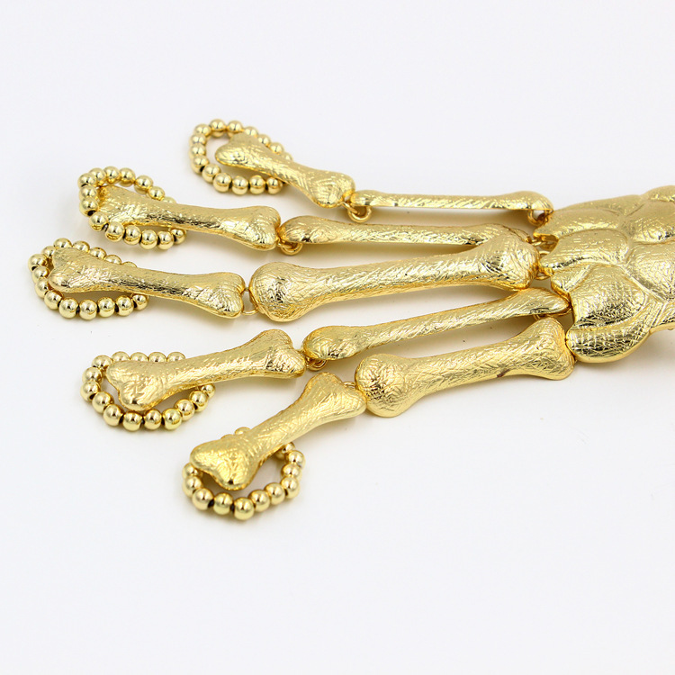 E0019 European and American Fashion Best-Seller Metal Bone Skull Bracelet Ghost Claw Finger Bracelet Halloween Ornaments