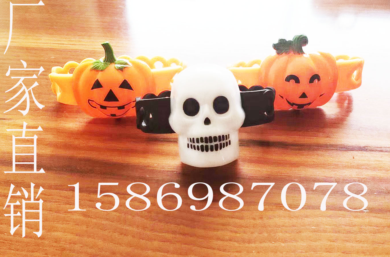 Manufacturers direct sale new Halloween glow skull hair bracelet decorative glow toys Manufacturers direct sale new Halloween glow skull hair bracelet decorative glow toys