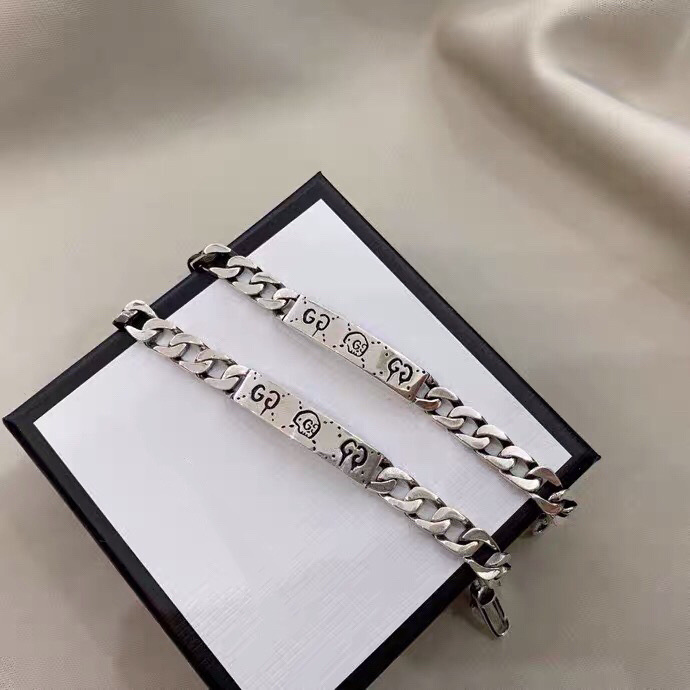 Ancient Mingchi Ghost Skull Elf Couple Closed Mouth Mutual Buckle Bracelet True Love Fearless Valentine's Day Gift Ancient Mingchi Ghost Skull Elf Couple Closed Mouth Mutual Buckle Bracelet True Love Fearless Valentine's Day Gift