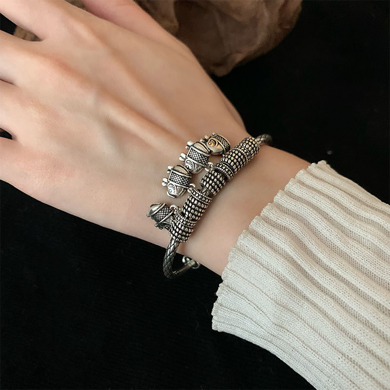 Retro Elephant Ethnic Style Bracelet Flower Tassel Pendant Distressed Ins Female Heavy Industry Fashion Temperament Hand Jewelry