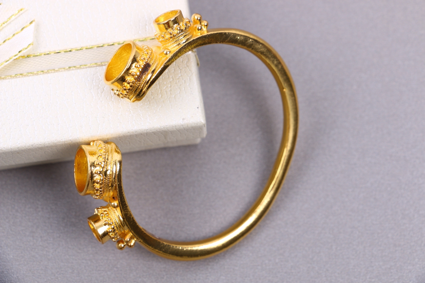 Tibetan Gold-Plated Bracelet, No Fading, No Allergy, No Breaking, New Tibetan Ethnic Style Bracelet Tibetan Gold-Plated Bracelet, No Fading, No Allergy, No Breaking, New Tibetan Ethnic Style Bracelet