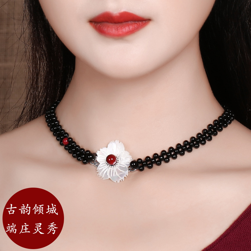 Ethnic Style Flower Shell Patch Necklace Black Agate Red Shell Pearls Retro Temperament Wild Super Fairy Clavicle Chain Necklace for Women