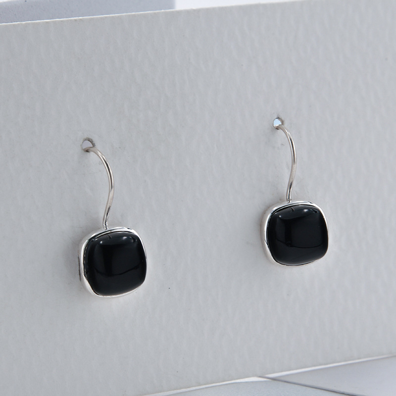 New S925 Silver Black Agate Square Stud Earrings for Women Simple Ethnic Style All-Match Fashion Earrings Eardrops Ear-Caring New S925 Silver Black Agate Square Stud Earrings for Women Simple Ethnic Style All-Match Fashion Earrings Eardrops Ear-Caring